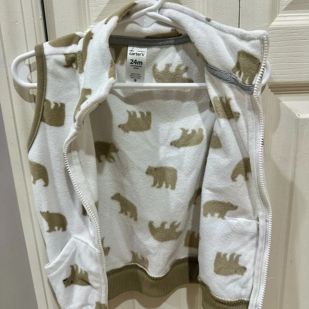 Carter's Bear Fleece Vest unisex 24m, Brand New, White And Cream, Zips, Pockets